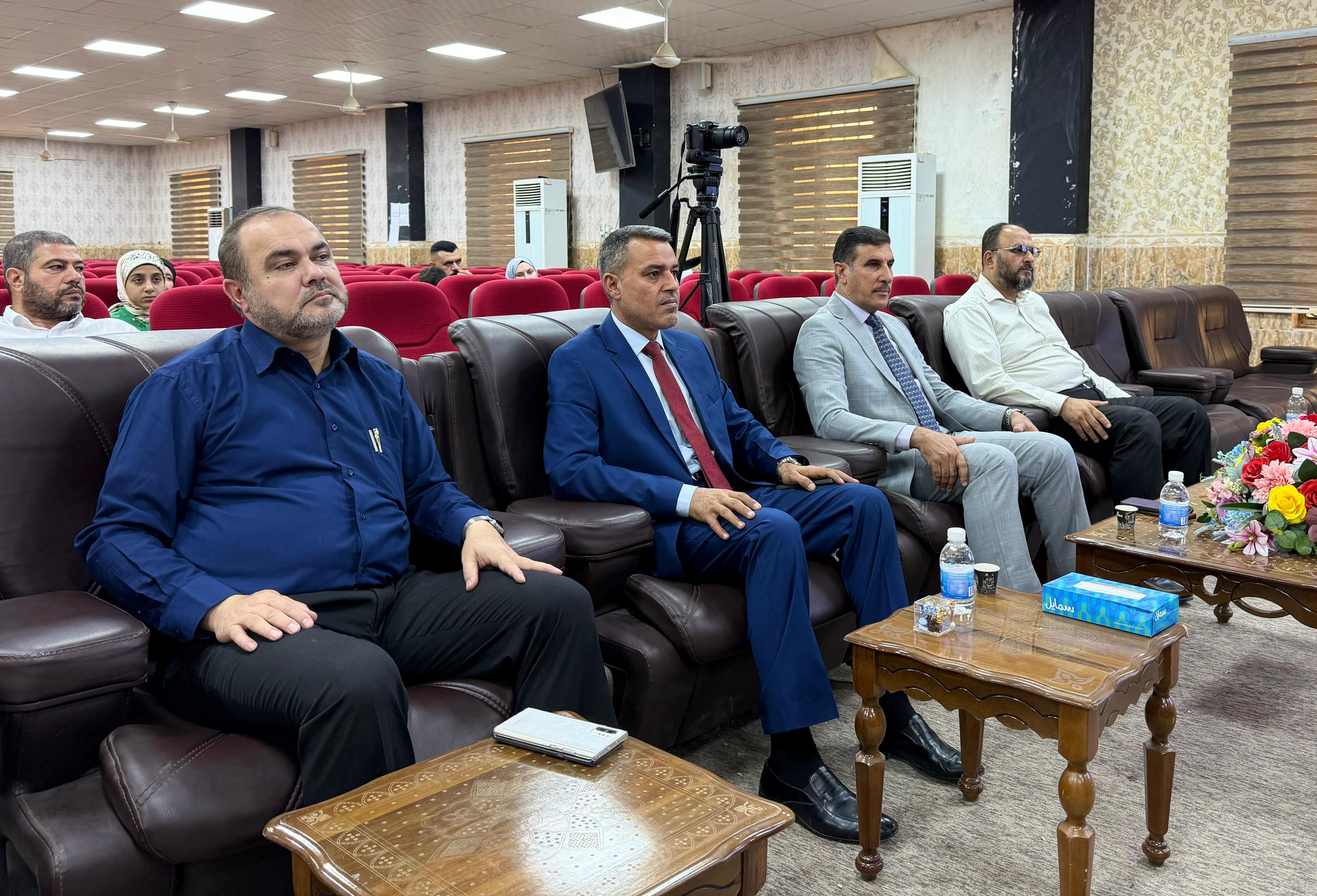  مناقشة رسالة ماجستير